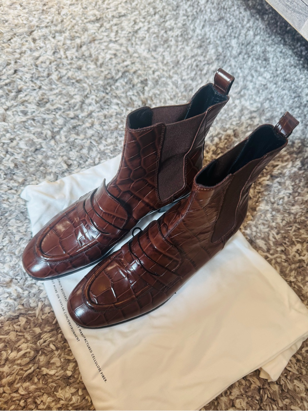 Glossy Brown Croc-Embossed Women's Chukka Booties — image 2 of 7